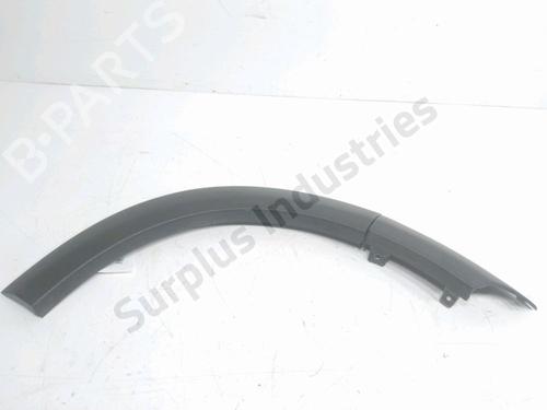 Aba guarda lamas trás esquerda LAND ROVER FREELANDER I (L314) 2.0 Td4 4x4 (109 hp) 32655610