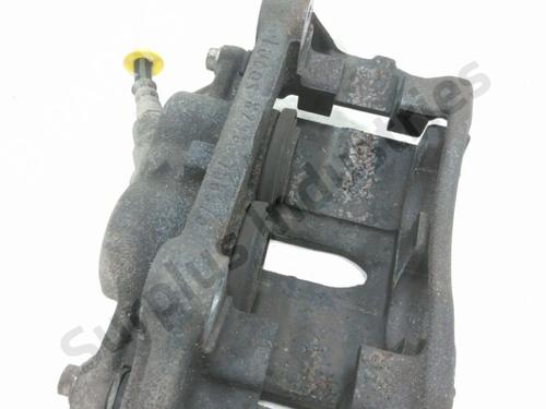 Used Right front brake caliper Right front brake caliper 31954612 31954612