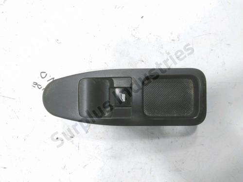 Used Right front window switch Right front window switch 31955137 31955137