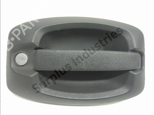 Used Front left exterior door handle Front left exterior door handle 37220897 37220897