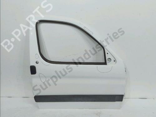 Used Right front door Right front door 37600286 37600286