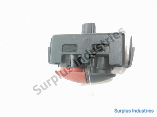Warning switch RENAULT MASTER III Van (FV) 2.3 dCi 100 FWD (FV0A, FV0B, FV0G, FV0K, FV0H) | BP35941117I22 - Image 2