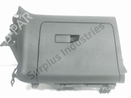 Used Glove box Glove box PEUGEOT PARTNER Box Body/MPV (K9) 1.5 BlueHDI 130 (131 hp) 33686565 33686565