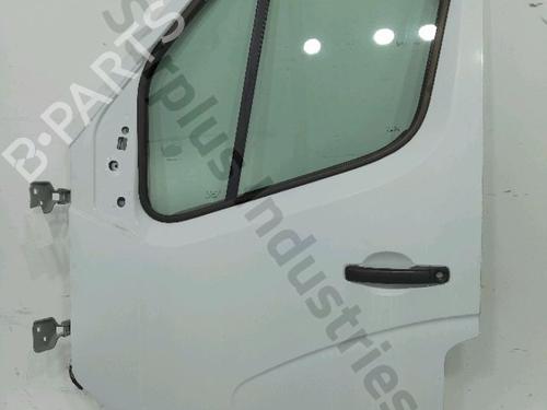 Used Left front door Left front door RENAULT MASTER III Van (FV) 2.3 dCi 130 FWD (FV0M, FV0Y, FV0J, FV02, FV03) (130 hp) 35893801 35893801