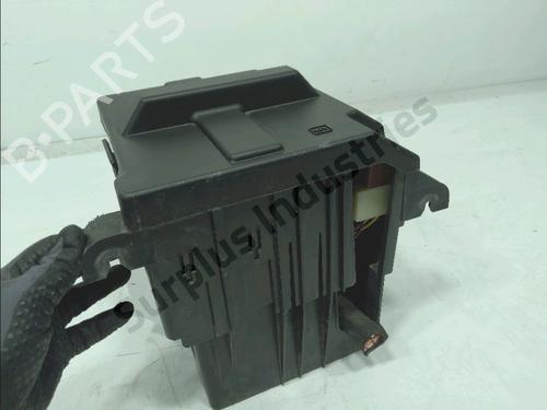 Fuse box RENAULT TRAFIC II Van (FL) 2.0 dCi 90 (FL0H, FL00, FL01, FL0M, FL0P, FL0S) | BP36288965E1 - Image 2