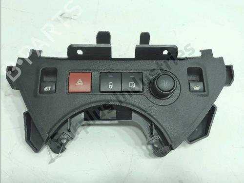 warning-switch-peugeot-partner-box-bodympv-5_-g_-1996-37065465 main image