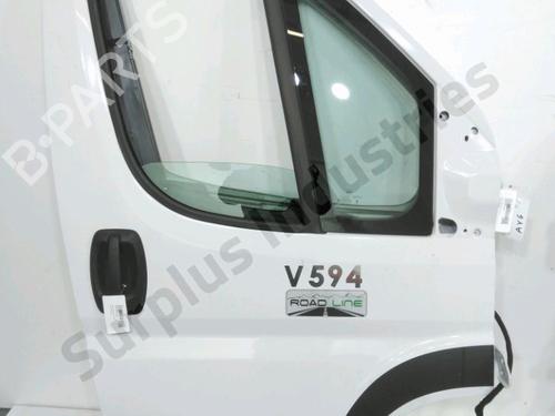 Used Right front door FIAT DUCATO Van (250_) 140 Multijet 2,2 D (140 hp) 31955259