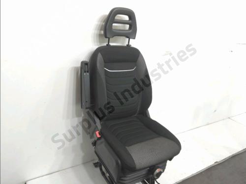 Left front seat IVECO DAILY VI Van 33S14, 35S14, 35C14, 42S14 | BP38104115C15 - Image 2