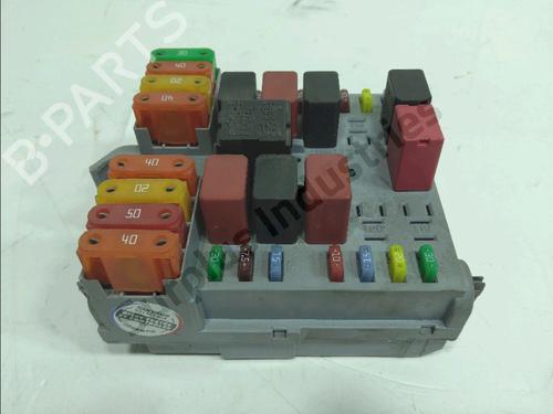 Used Fuse box Fuse box 36962452 36962452