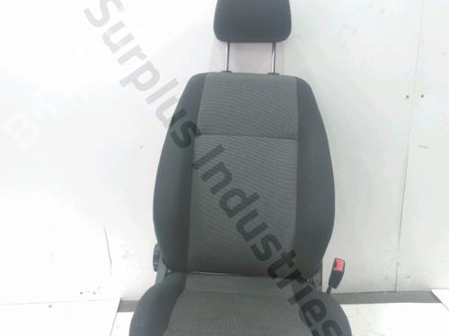 Used Right front seat Right front seat VW CADDY IV Box Body/MPV (SAA, SAH) 2.0 TDI 4motion (122 hp) 33191385 33191385