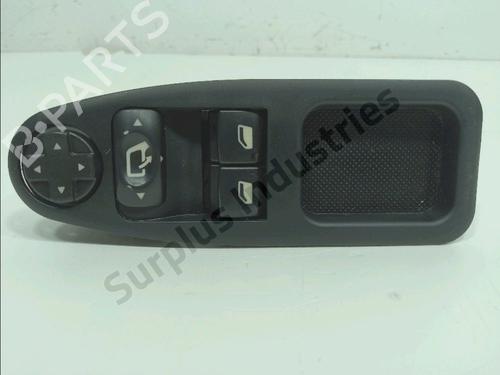 Used Left front window switch Left front window switch 36853962 36853962