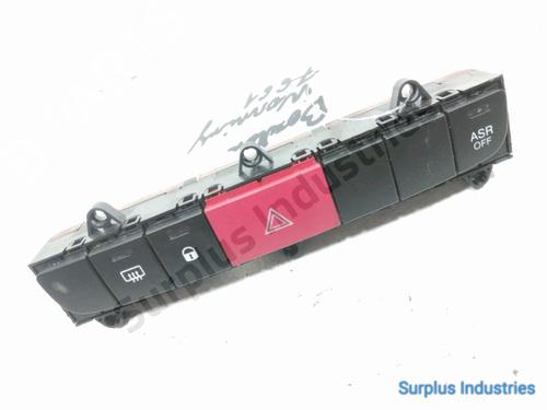 Warning switch FIAT DUCATO Van (250_) 130 Multijet 2,3 D | BP33866999I22 - Image 2