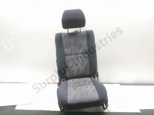 Used Left front seat TOYOTA LAND CRUISER 90 (_J9_) 3.0 D-4D 4WD (KDJ90_, KDJ95_, KDJ90W, KDJ95W) (163 hp) 32356659