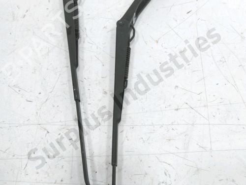 Braço escova frente MITSUBISHI L200 (K7_T, K6_T, K5_T) 2.5 TD 4WD (K74T) (99 hp) 32379822