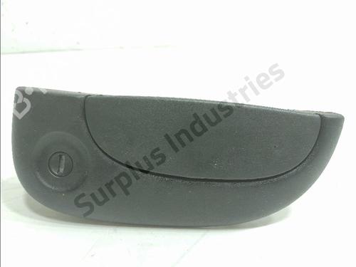 front-left-exterior-door-handle-renault-kangoo-express-fc01_-1997-40004594 main image