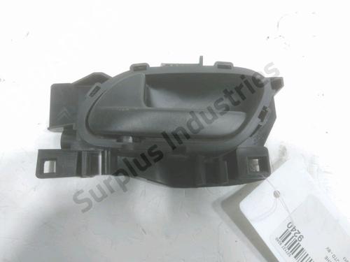 Venstre fortil invendig håndtag FIAT SCUDO Van (270_, 272_) 1.6 D Multijet (90 hp) 31955248