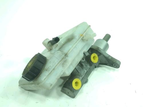 Used Brake master cylinder RENAULT MASTER III Van (FV) 2.3 dCi 110 FWD (FV0R, FV0W, FV1A) (110 hp) 31954557