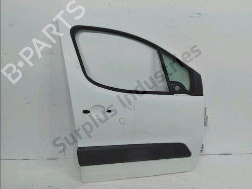 Used Right front door Right front door 39633754 39633754