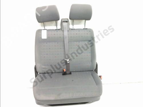Asientos traseiros Asientos traseiros VW TRANSPORTER T4 Bus (70B, 70C, 7DB, 7DK, 70J, 70K, 7DC, 7DJ) 2.5 TDI Syncro (102 hp) 34205559 34205559