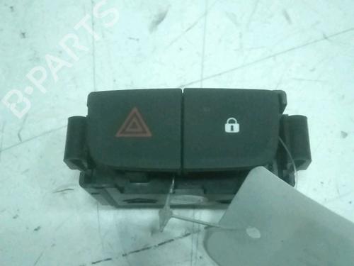 warning-switch-renault-trafic-iii-van-fg_-2014-37220865 main image