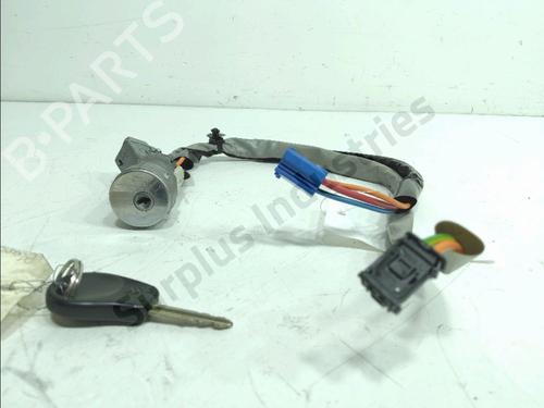 ignition-barrel-peugeot-partner-box-bodympv-5_-g_-1996-34177816 main image