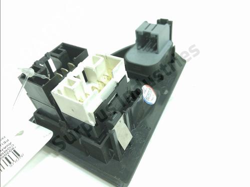 Left front window switch PEUGEOT BOXER Van (244) 2.8 HDi | BP37483789I27 - Image 3