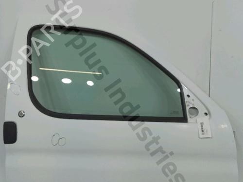 right-front-door-peugeot-partner-box-bodympv-5_-g_-1996-34147692 main image