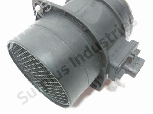 Used Mass air flow sensor VW CRAFTER 30-50 Van (2E_) 2.0 TDI (136 hp) 31954089