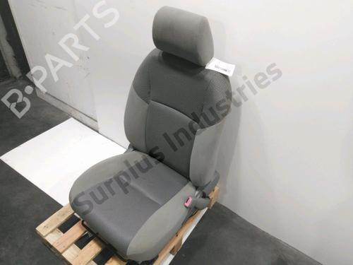 Right front seat TOYOTA HILUX VII Pickup (_N1_, _N2_, _N3_) 2.5 D-4D 4WD (KUN25_, KUN25R) | BP32311508C16