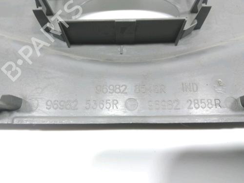 Plafonier RENAULT MASTER III Platform/Chassis (EV, HV, UV) 2.3 dCi 130 FWD (EV0Y, HV0Y, UV0M, UV0Y, UV03) | BP31955594I8 - Image 3