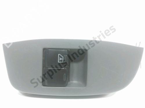 Used Left front window switch Left front window switch NISSAN NV200 Van 1.5 dCi 90 (M20, M20N, M20M) (90 hp) 33569088 33569088