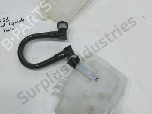 Bremsevæskebeholder RENAULT TRAFIC III Van (FG_) 1.6 dCi 90 (FGME) (90 hp) 31954546