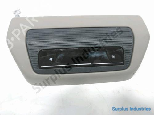 otra-vw-multivan-t7-stm-stn-2021-35972857 main image
