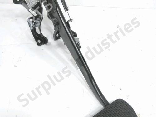 break-pedal-mercedes-benz-vito-van-w447-2014-31954538 main image