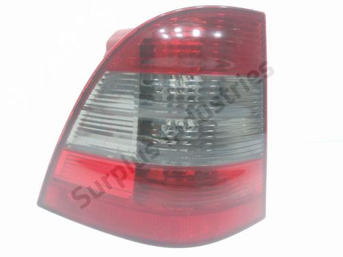 left-taillight-mercedes-benz-m-class-w163-1998-1999-2000-2001-2002-2003-2004-2005-31955735 main image