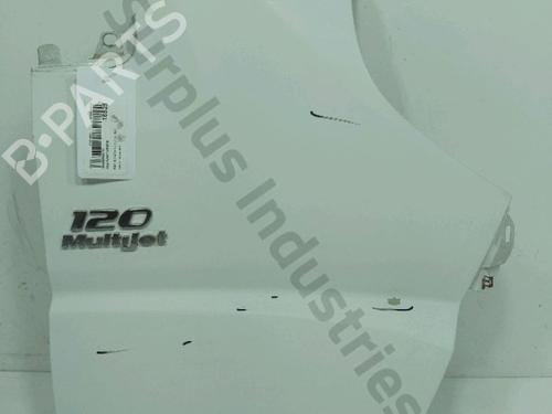 Used Right front fenders Right front fenders 39490259 39490259
