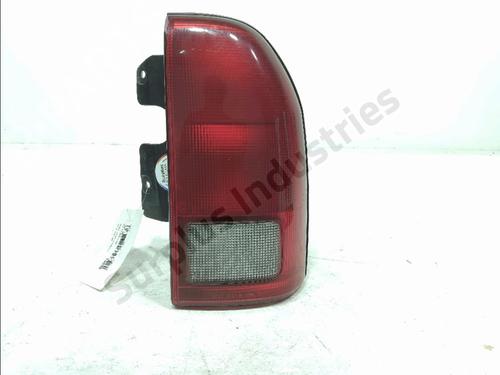 Feu arrière droit Feu arrière droit SUZUKI GRAND VITARA I (FT, HT) 2.0 HDI 110 16V 4x4 (SQ420D, TD83V, JA420WD) (109 hp) 35941185 35941185
