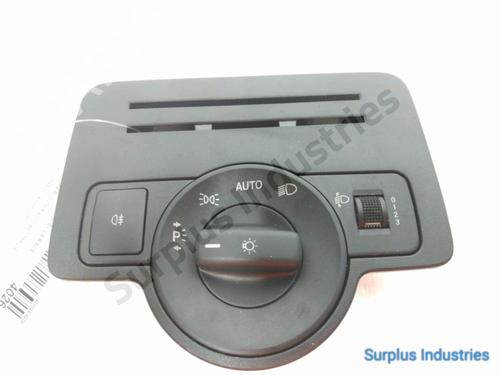 headlight-switch-mercedes-benz-vito-van-w447-2014-31954796 main image