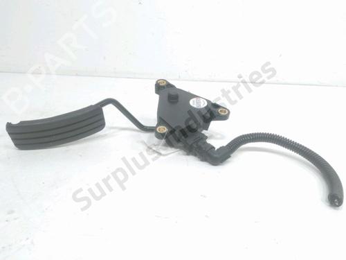 Used Pedal Pedal RENAULT KANGOO Express (FW0/1_) 1.5 dCi 75 (FW07, FW10, FW04) (75 hp) 33460146 33460146