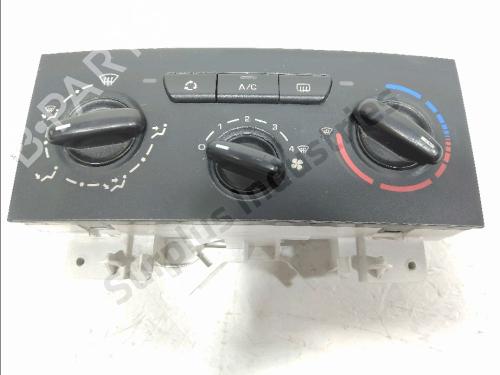 climate-control-citroen-jumpy-ii-van-2007-2008-2009-2010-2011-2012-2013-2014-2015-2016-40465434 main image