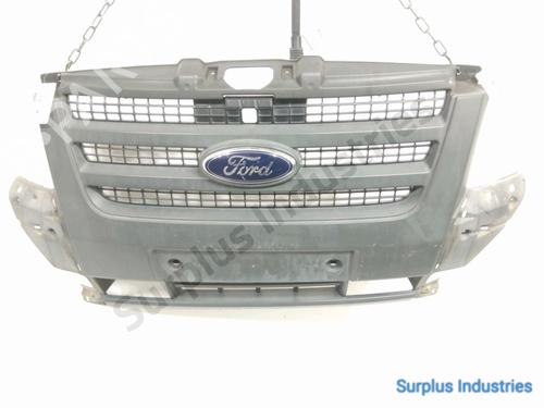 Used Front bumper FORD TRANSIT Van (FA_ _) 2.2 TDCi (115 hp) 31954990