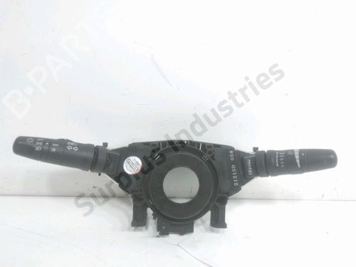steering-wheel-controls-nissan-nv200-van-2010-33949513 main image