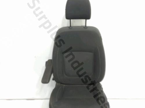 Sæde venstre fortil Sæde venstre fortil RENAULT TRAFIC III Van (FG_) 1.6 dCi 140 (FGMA, FGMC) (140 hp) 35972859 35972859