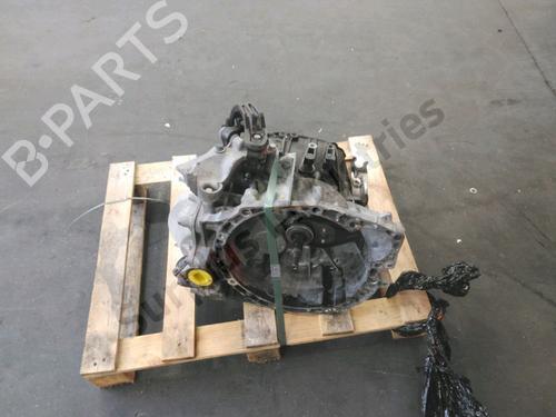 gearbox-citroen-jumpy-ii-van-2007-2008-2009-2010-2011-2012-2013-2014-2015-2016-33816091 main image
