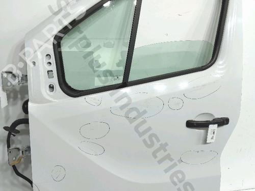 Used Left front door Left front door RENAULT TRAFIC III Van (FG_) 1.6 dCi 140 (FGMA, FGMC) (140 hp) 35808424 35808424