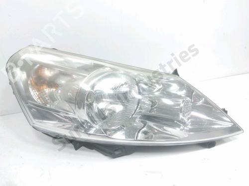 Used Right headlight Right headlight CITROËN JUMPY II Van 2.0 HDi 120 (120 hp) 33949562 33949562