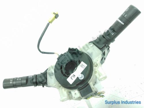 Used Steering wheel controls NISSAN PATHFINDER III (R51) 2.5 dCi 4WD (174 hp) 32202971