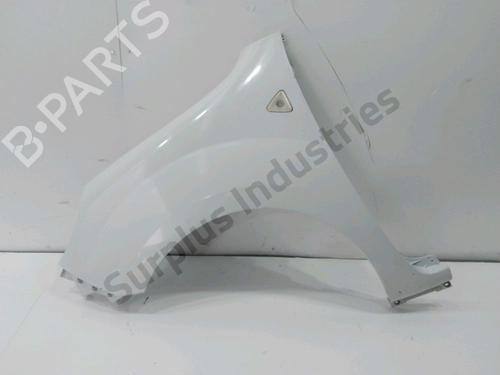 Used Left front fenders Left front fenders 33534726 33534726