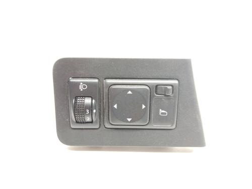 Comando specchietti Comando specchietti NISSAN NV200 Van 1.5 dCi 85 (M20, M20N, M20M) (86 hp) 36795744 36795744