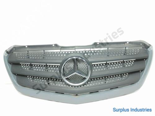 Used Grille Grille MERCEDES-BENZ SPRINTER 3,5-t Van (B906) 313 CDI (906.631, 906.633, 906.635, 906.637) (129 hp) 35999697 35999697